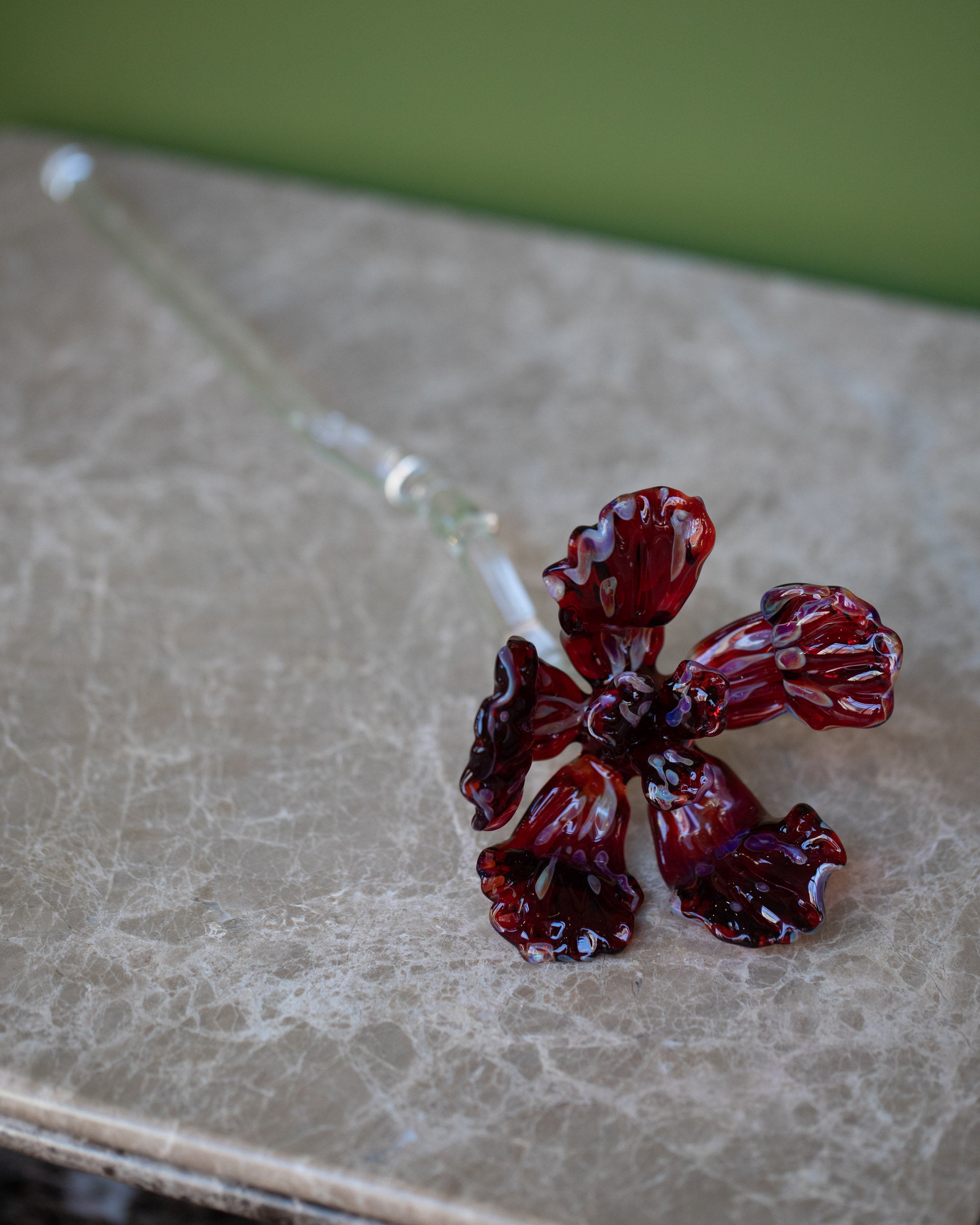Alex_Rosenbaum_Decor__Red_Glas