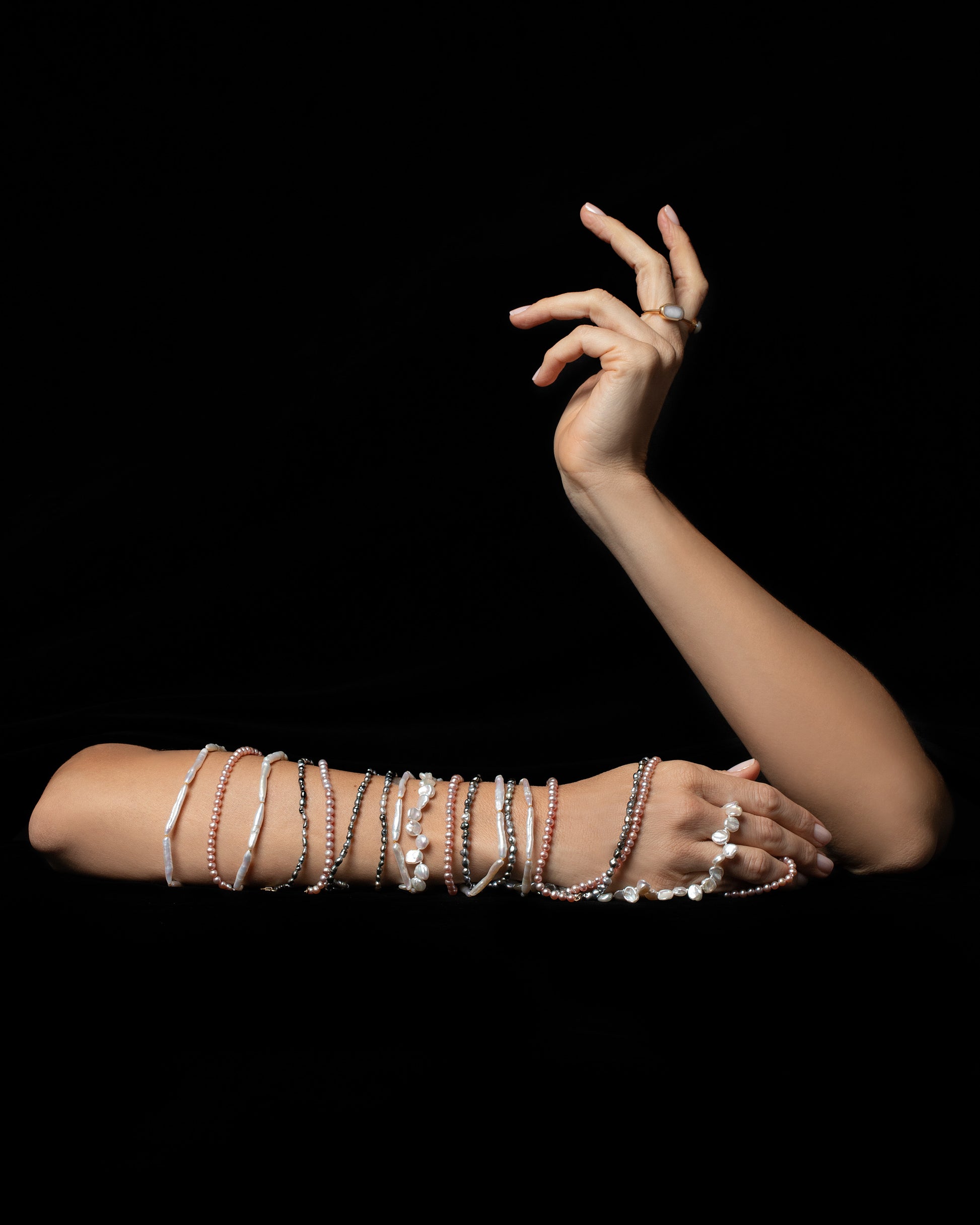 Styled image featuring the Tahitian Pearl Bracelet.