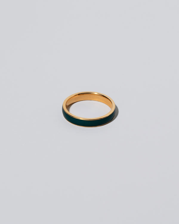 Enamel Band in Veridian on light color background.
