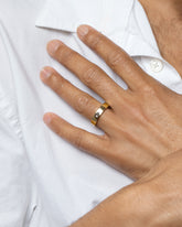 Gold Diamond East West 5mm Baguette-Set Piet Band on male model.