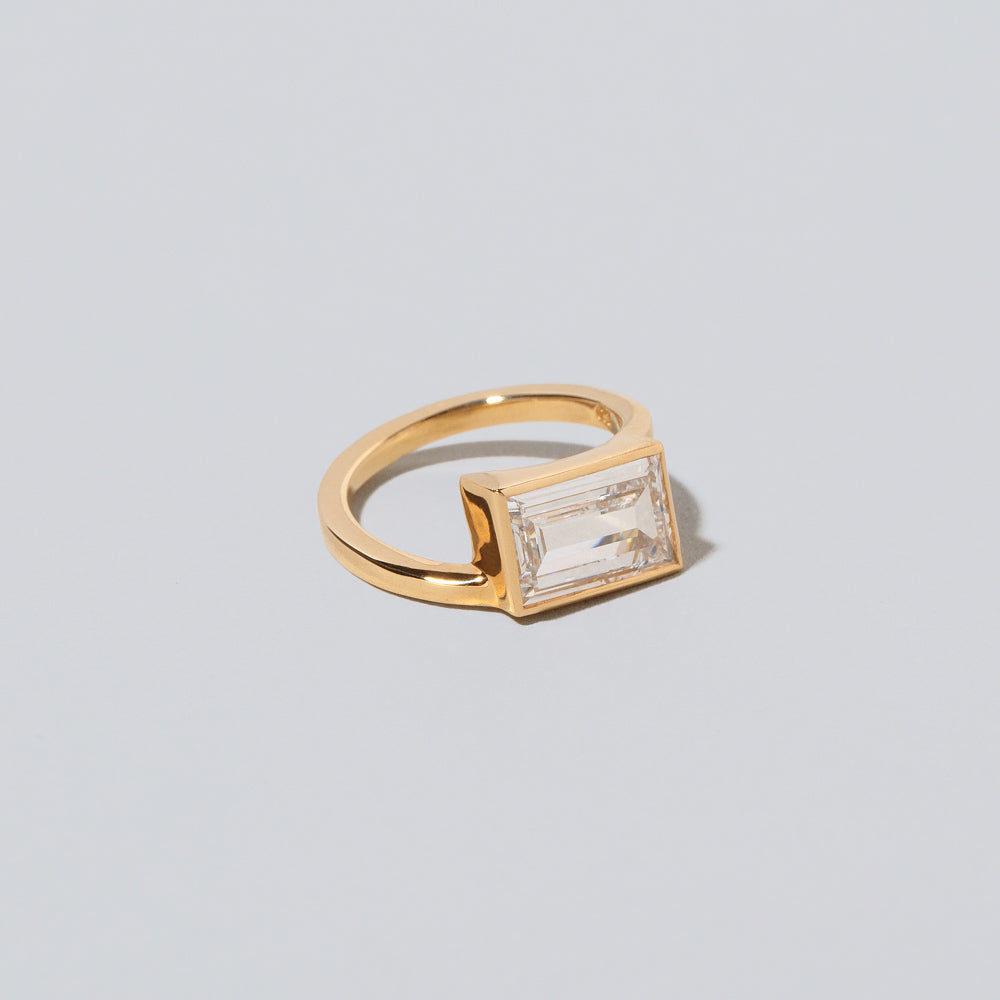 product_details::Ersa Ring on light color background.