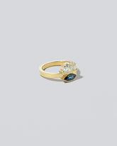 Niagara Ring on light color background.