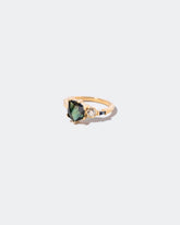 Contrast Ring on light color background.