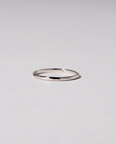 Half Round Band - 1.5mms on light color background.