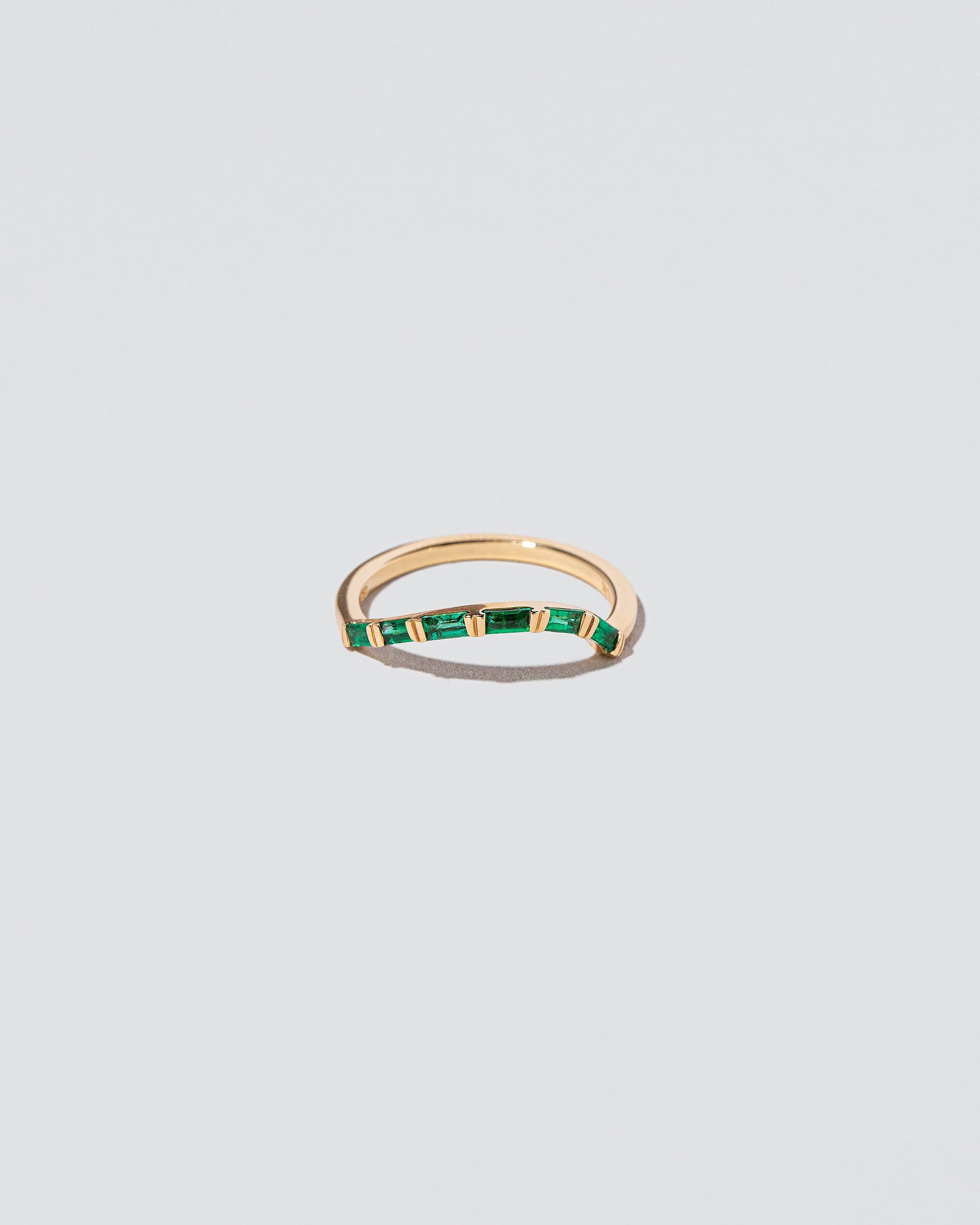 Right Slump Band - Baguette on light color background.