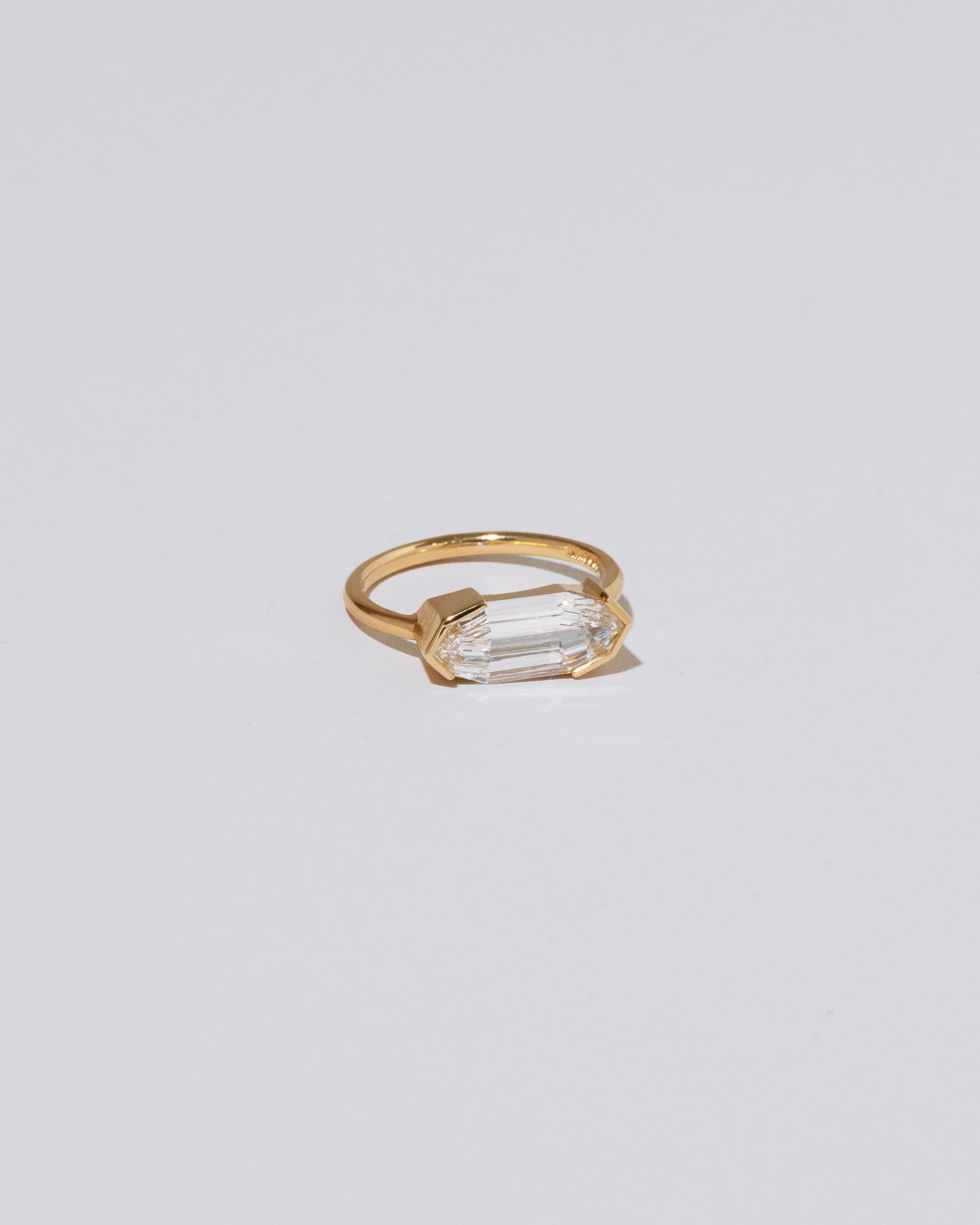 View from the side of the Relevé Ring on light color background.
