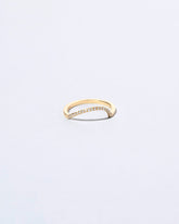 Right Slump Band - Pavé on light color background.