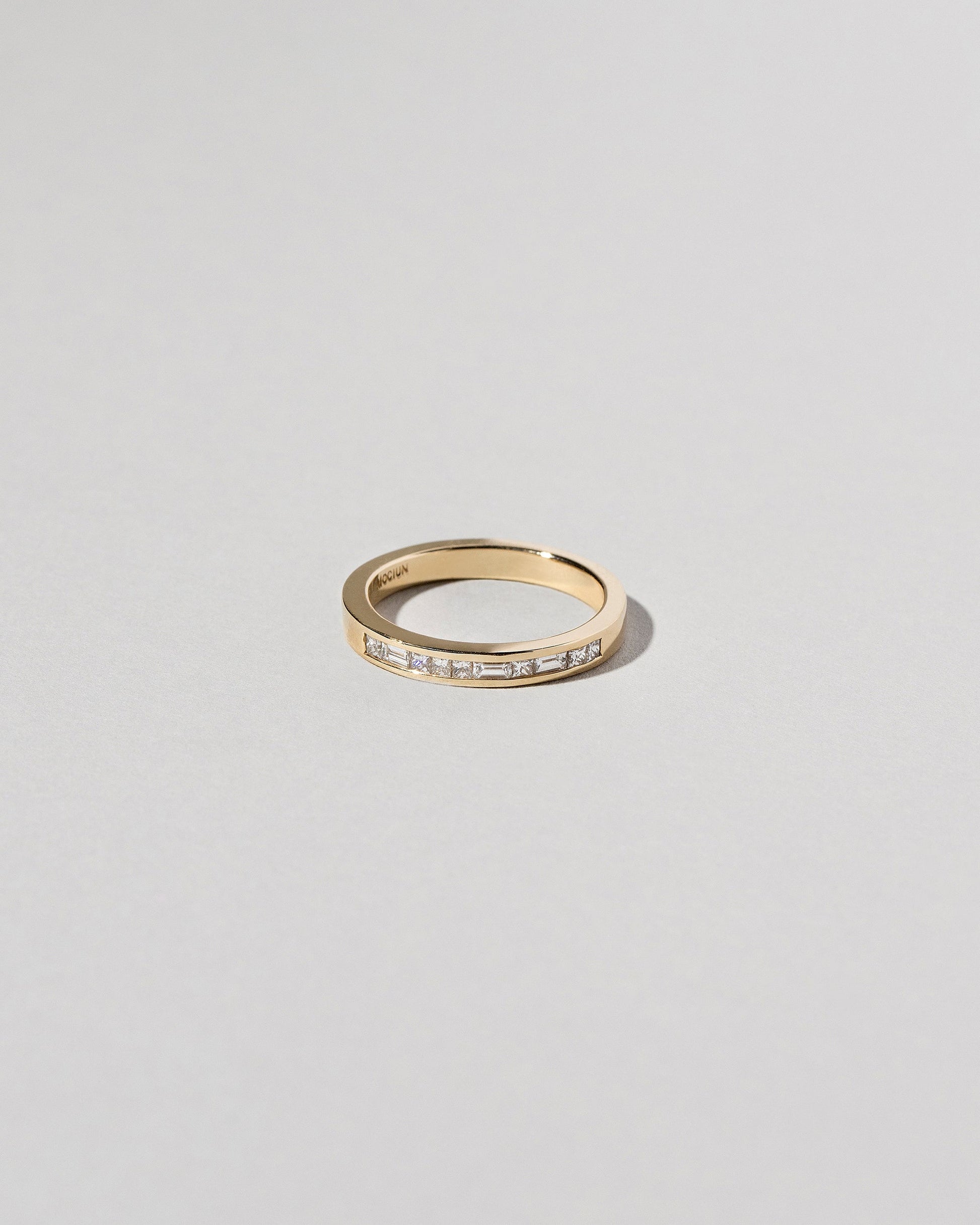 Channel Set Band - Diamond on light color background.