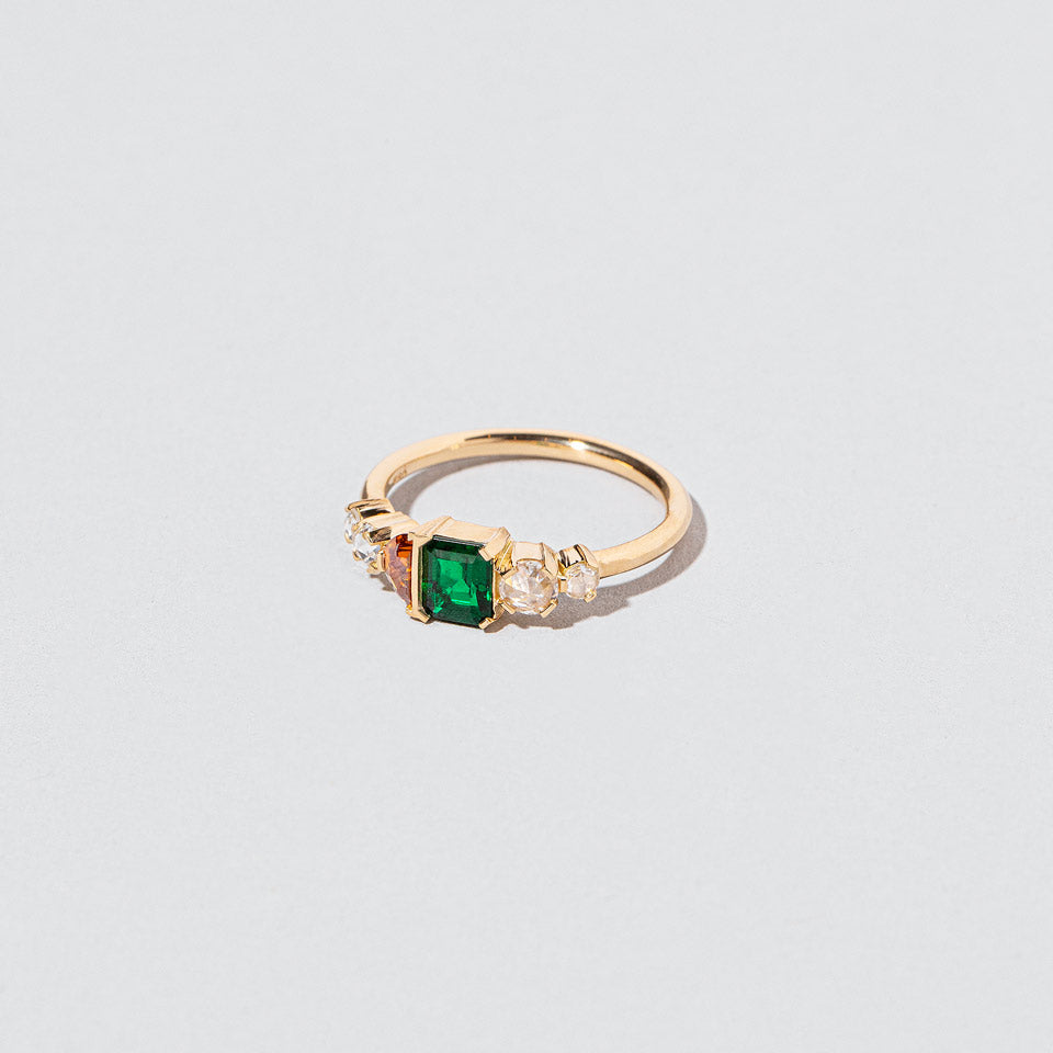 product_details:: Spring Ring on light color background.