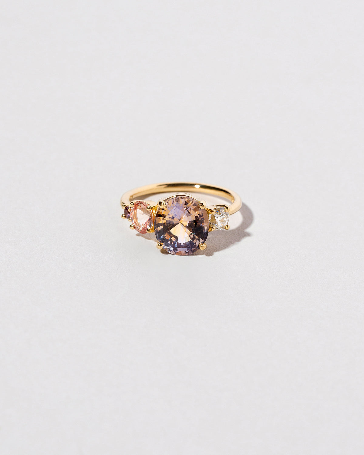 Oval Bicolor Sapphire Ring front facing