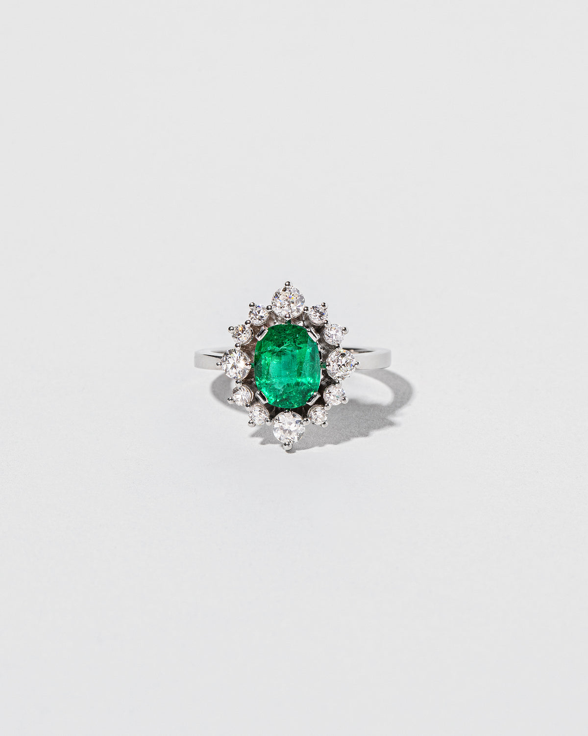 Emerald Snowflake Ring front facing