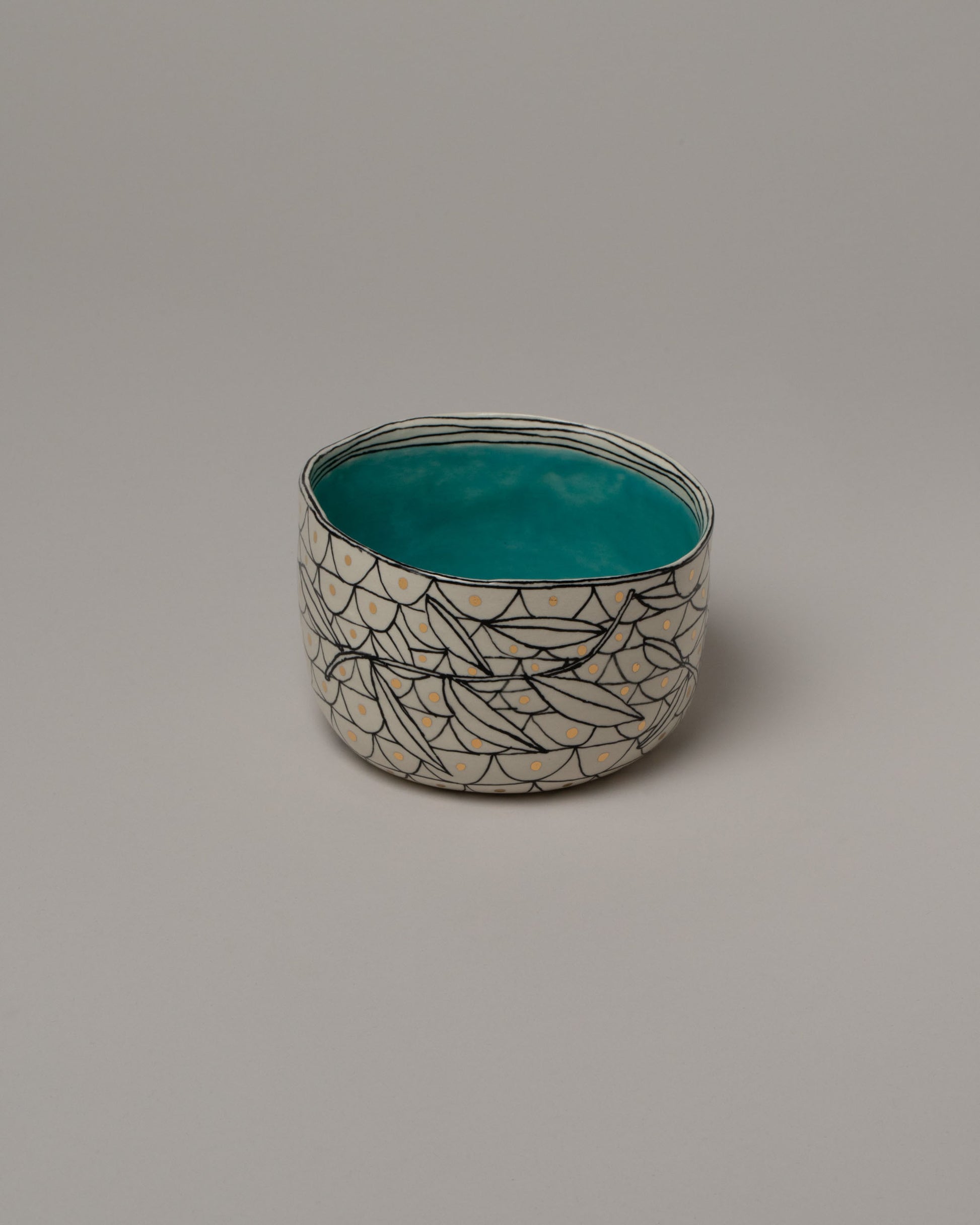 Suzanne Sullivan Five Straight-Sided Bowl on light color background.