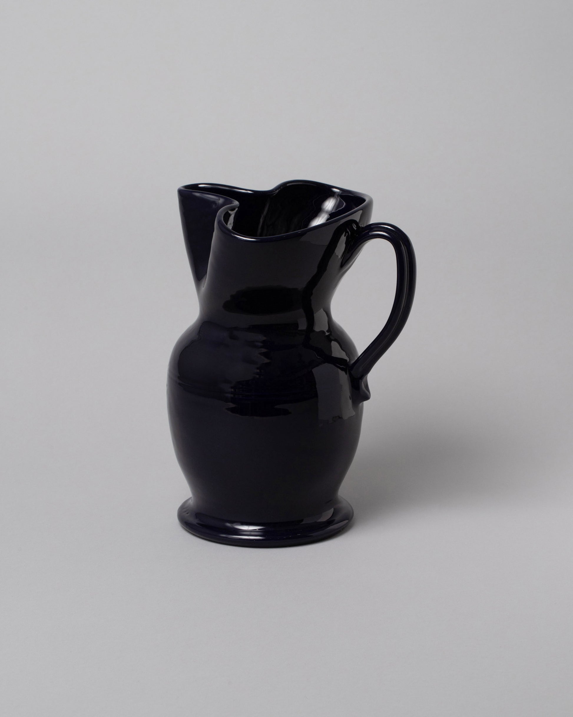 La Ceramica Vincenzo Del Monaco Midnight Jug on light color background.