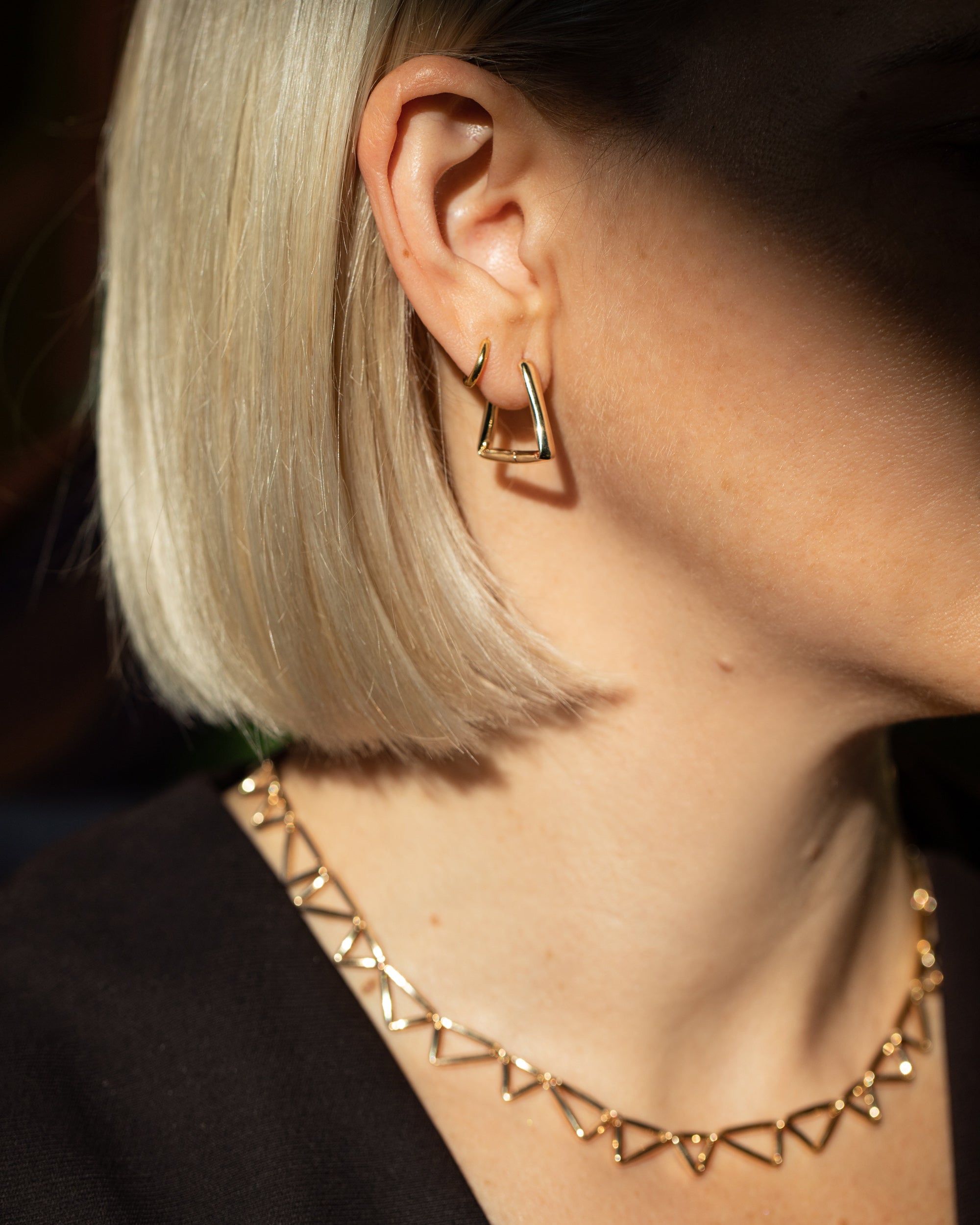 Bend Hoop Earrings | Mociun