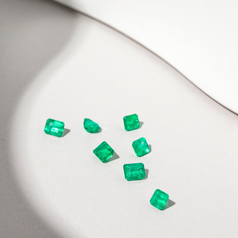 Loose emerald stones