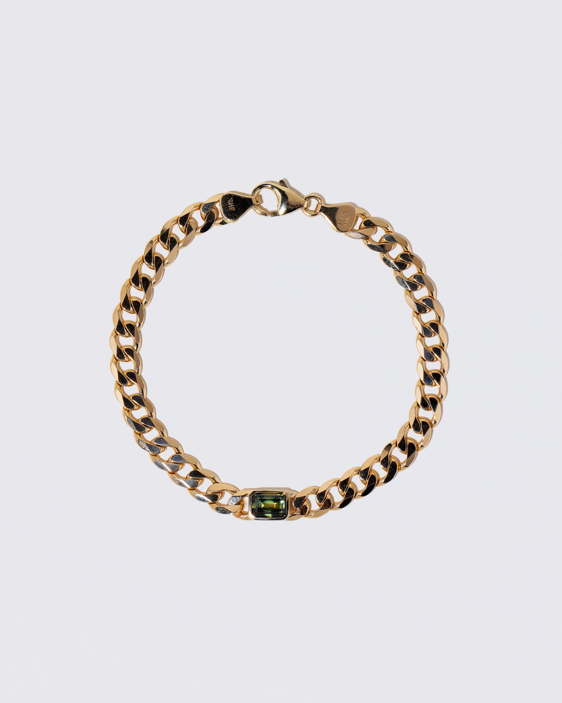 Identity Chain Bicolor Sapphire Bracelet 001 on light color background.