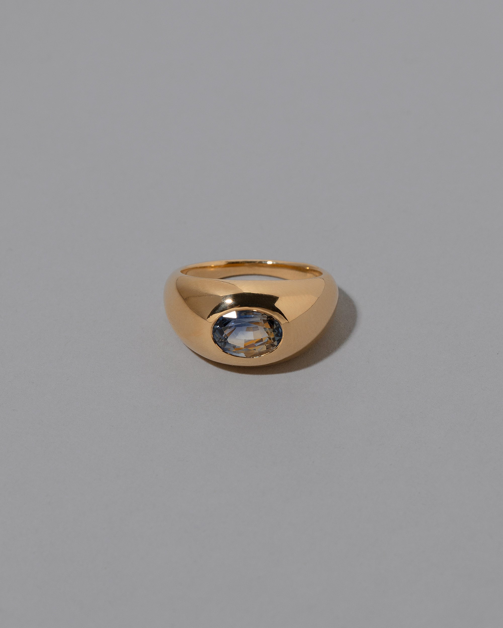 Mother × junco Paris ✴︎ SNOW DOME RING Snowflake Ring Supreme in 18K Gold | Catbird