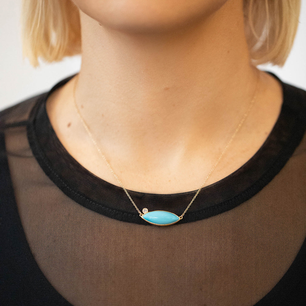 product_details::Sonora Necklace on model.