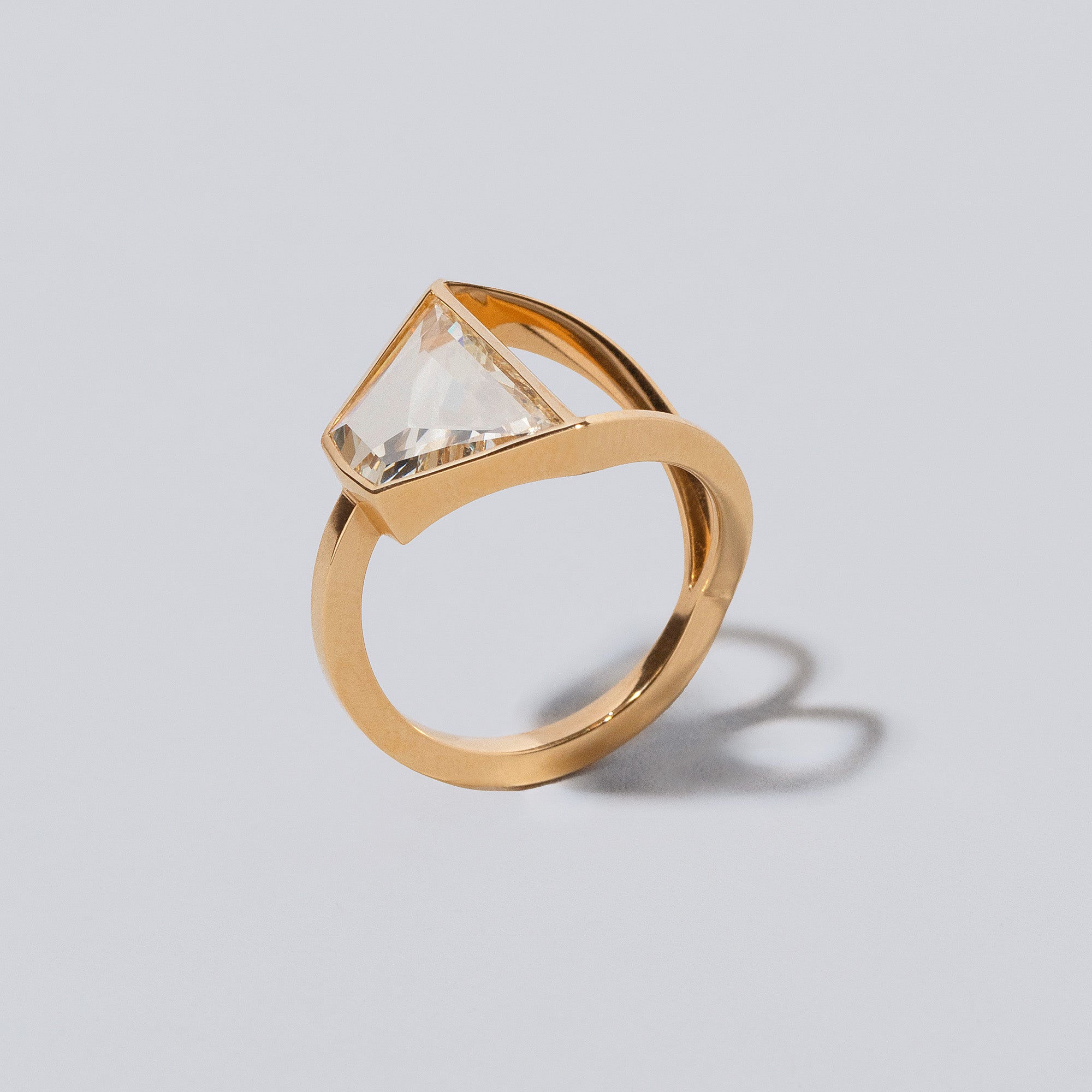 product_details::Cyllene Ring on light color background.