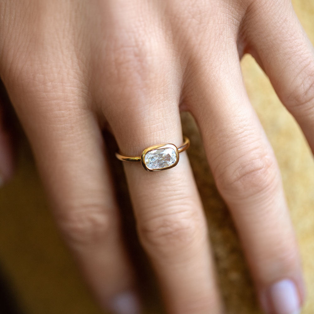 product_details::Gusher Diamond Ring 017 on model.