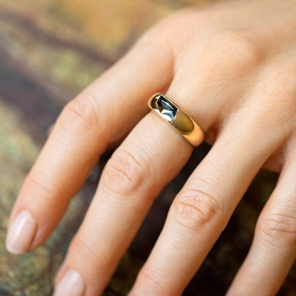 product_details::Apparatus Ring on model.