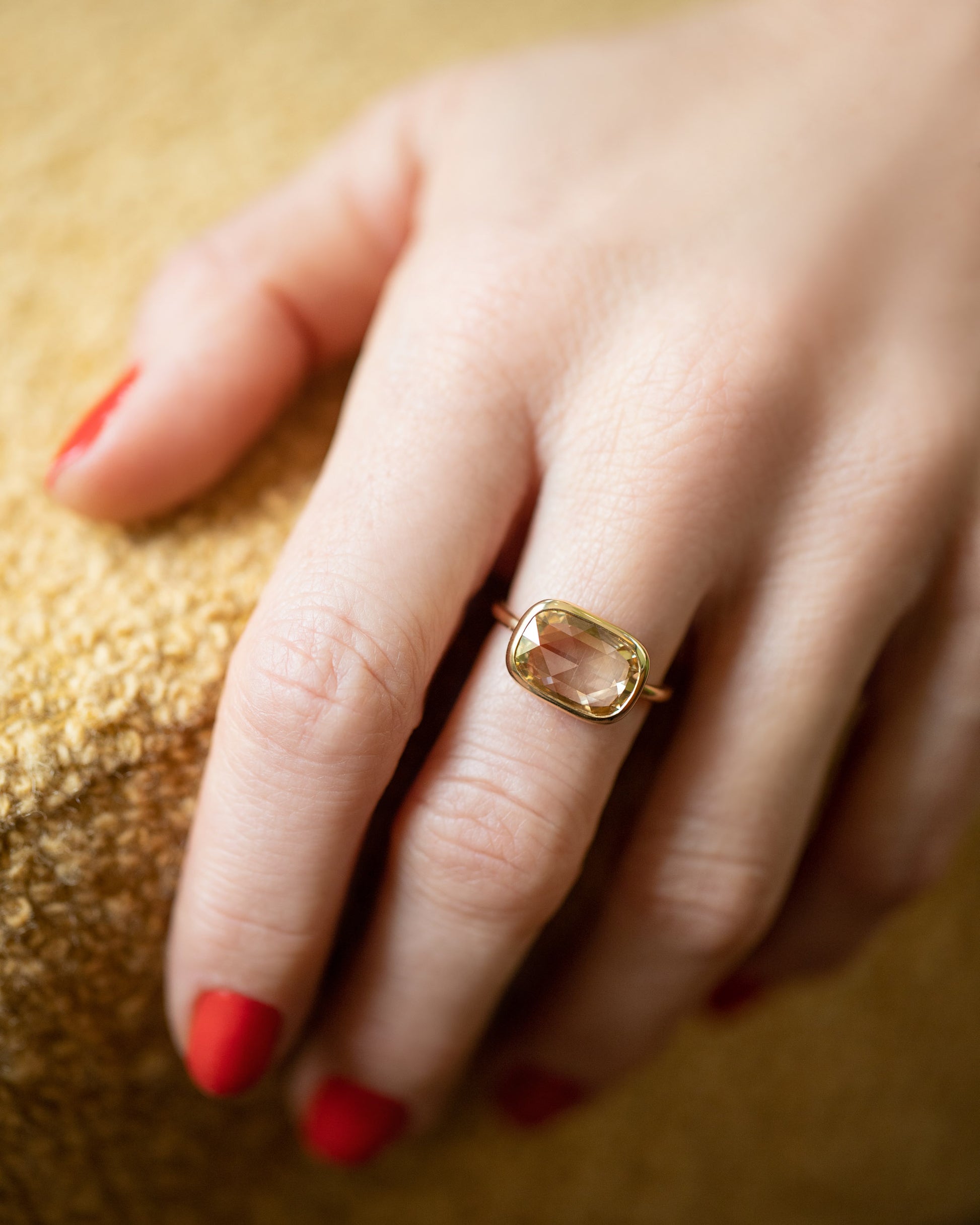 Gusher Diamond Ring 013 on model.