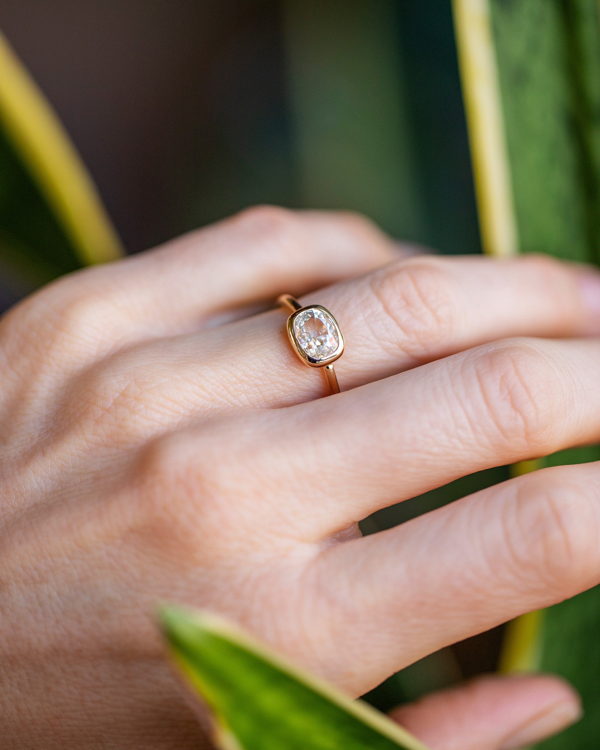 Gusher Diamond Ring 059 on model.