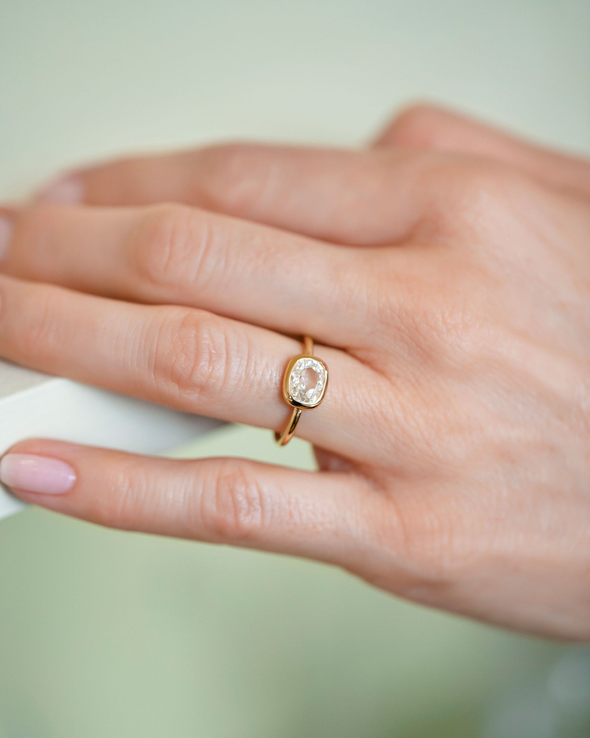 Gusher Diamond Ring 059 on model.