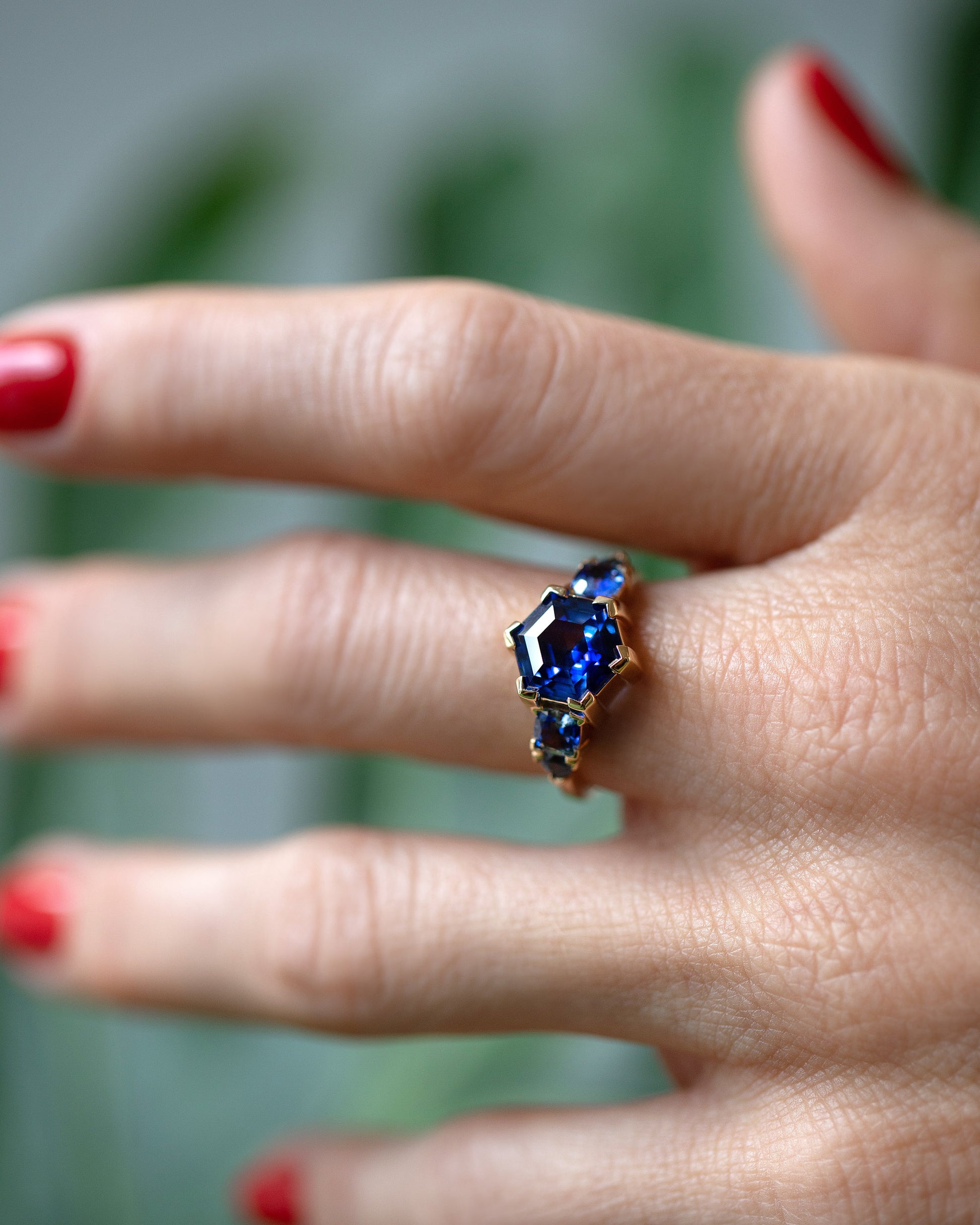 Hyacinthella Ring on model.