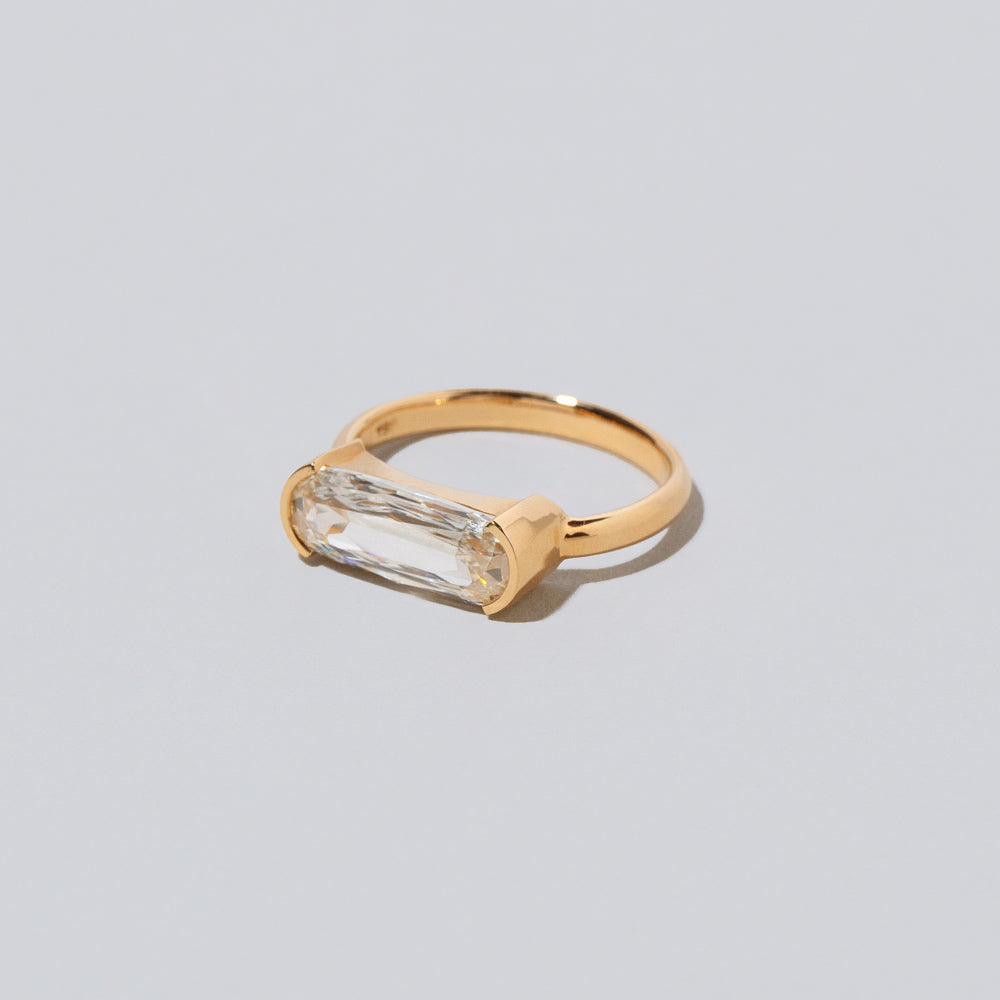 product_details::Elara Ring on light color background.