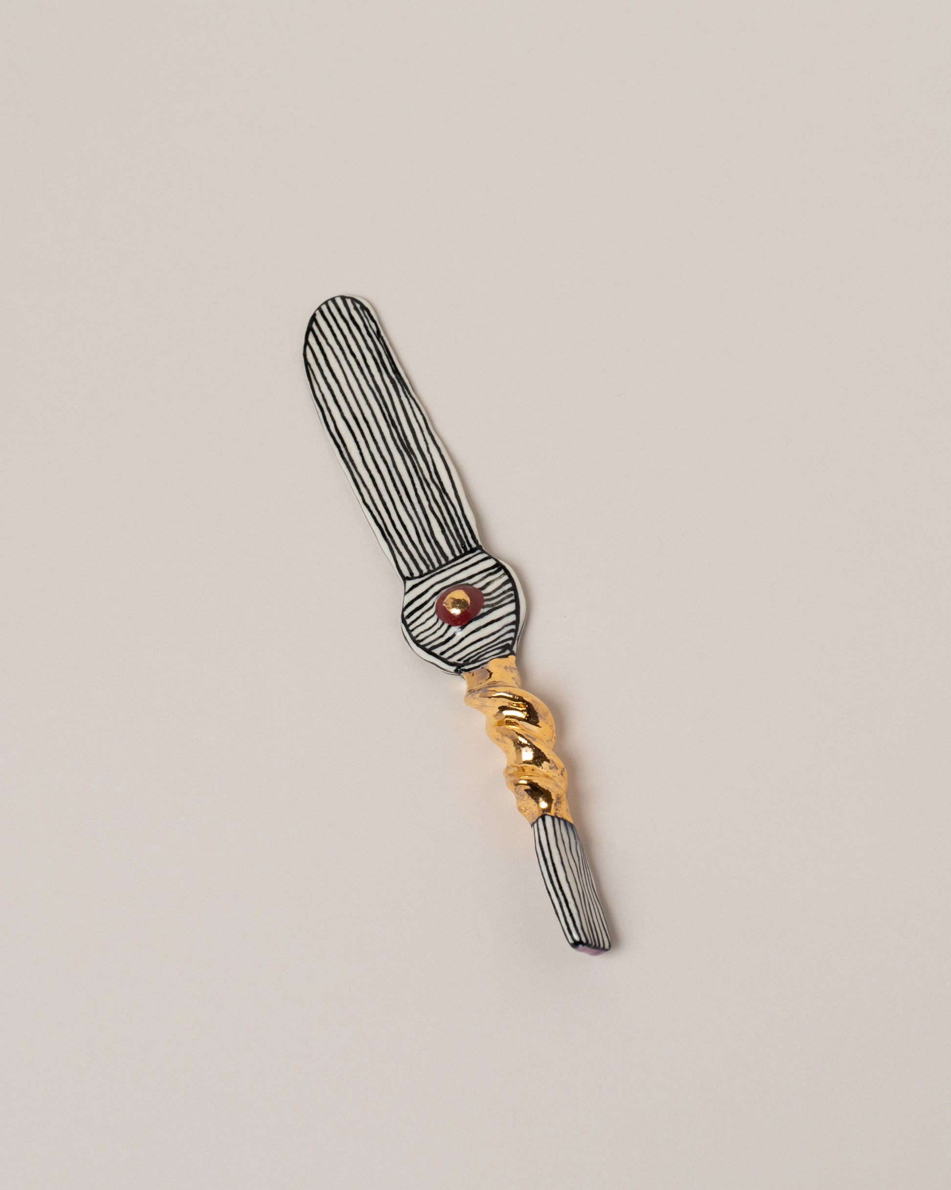 Suzanne Sullivan I Can Promise 7" Knife on light color background.