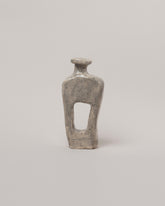 Willem van Hooff Sandrift Tiny Core Vessel on light color background.