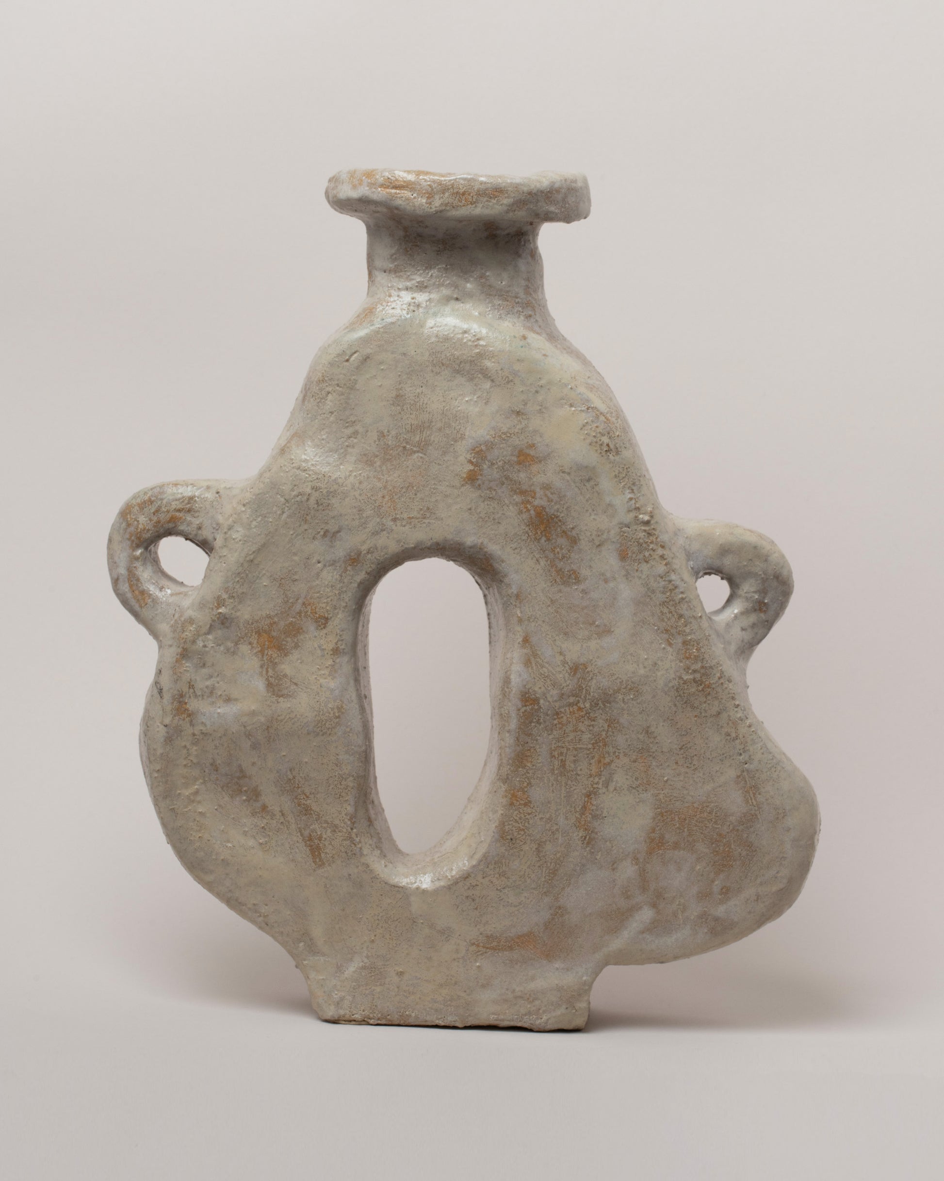 Willem van Hooff Gena Small Core Vessel on light color background.