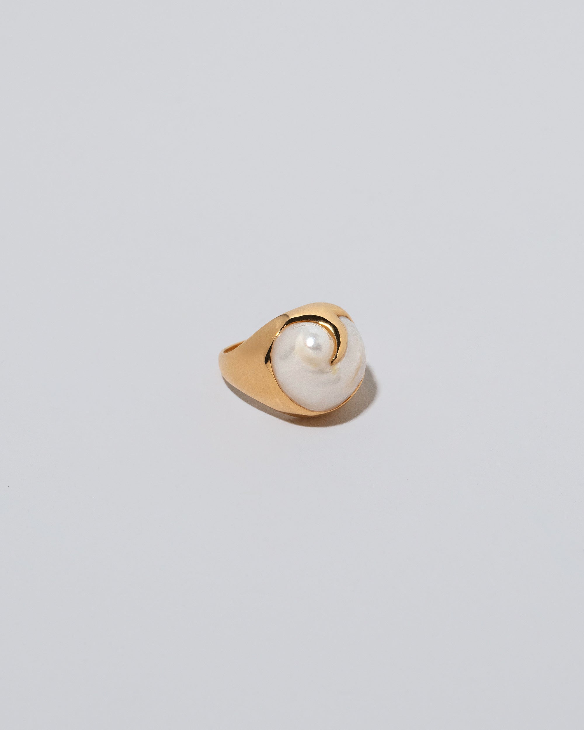Ibis Pearl Ring | Mociun