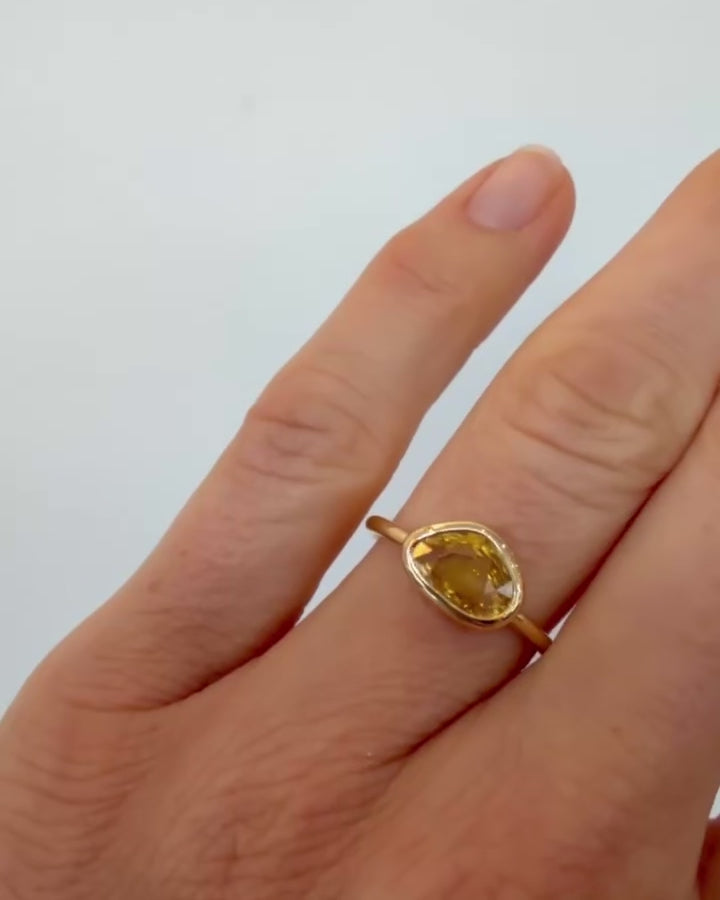 Yellow Sapphire Gusher Ring on model.