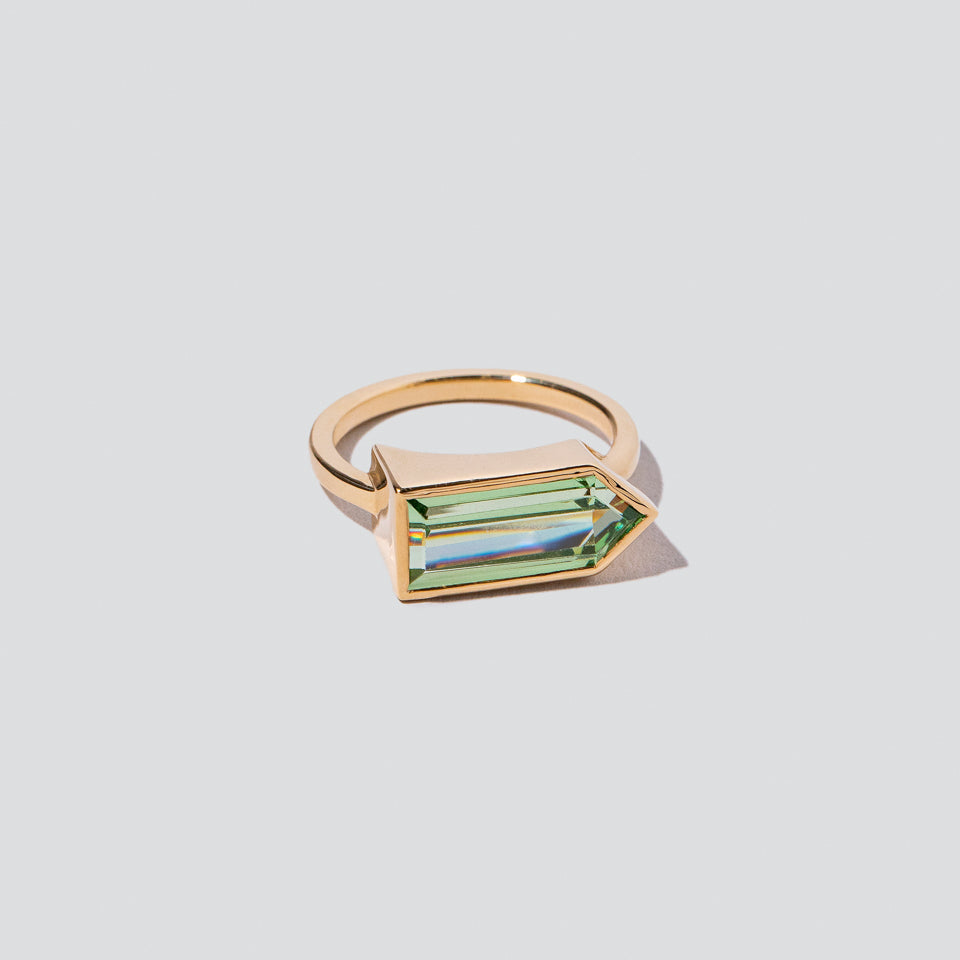 product_details:: Product photo of Moray Ring on a light color background 