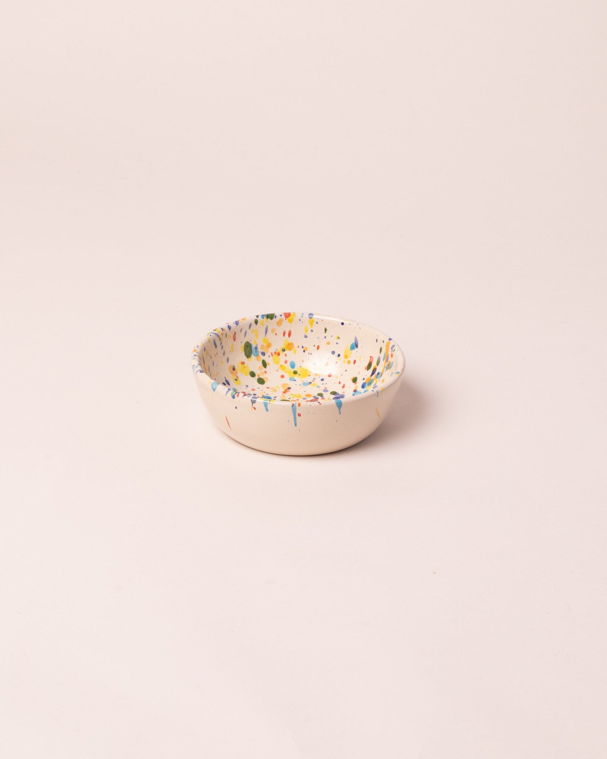 La Ceramica Vincenzo Del Monaco Colored Drops Dessert Bowl on light color background.