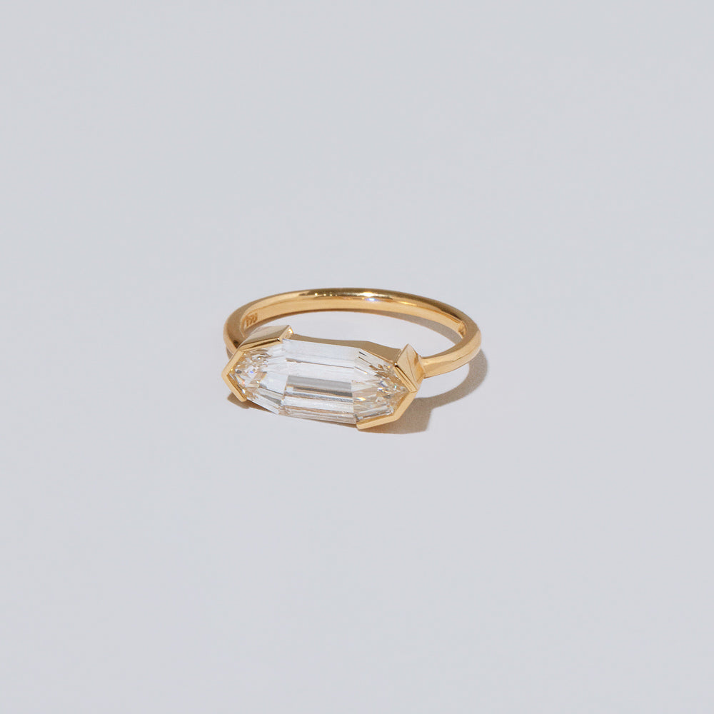 product_details::Product photo of the Relevé Ring on light color background