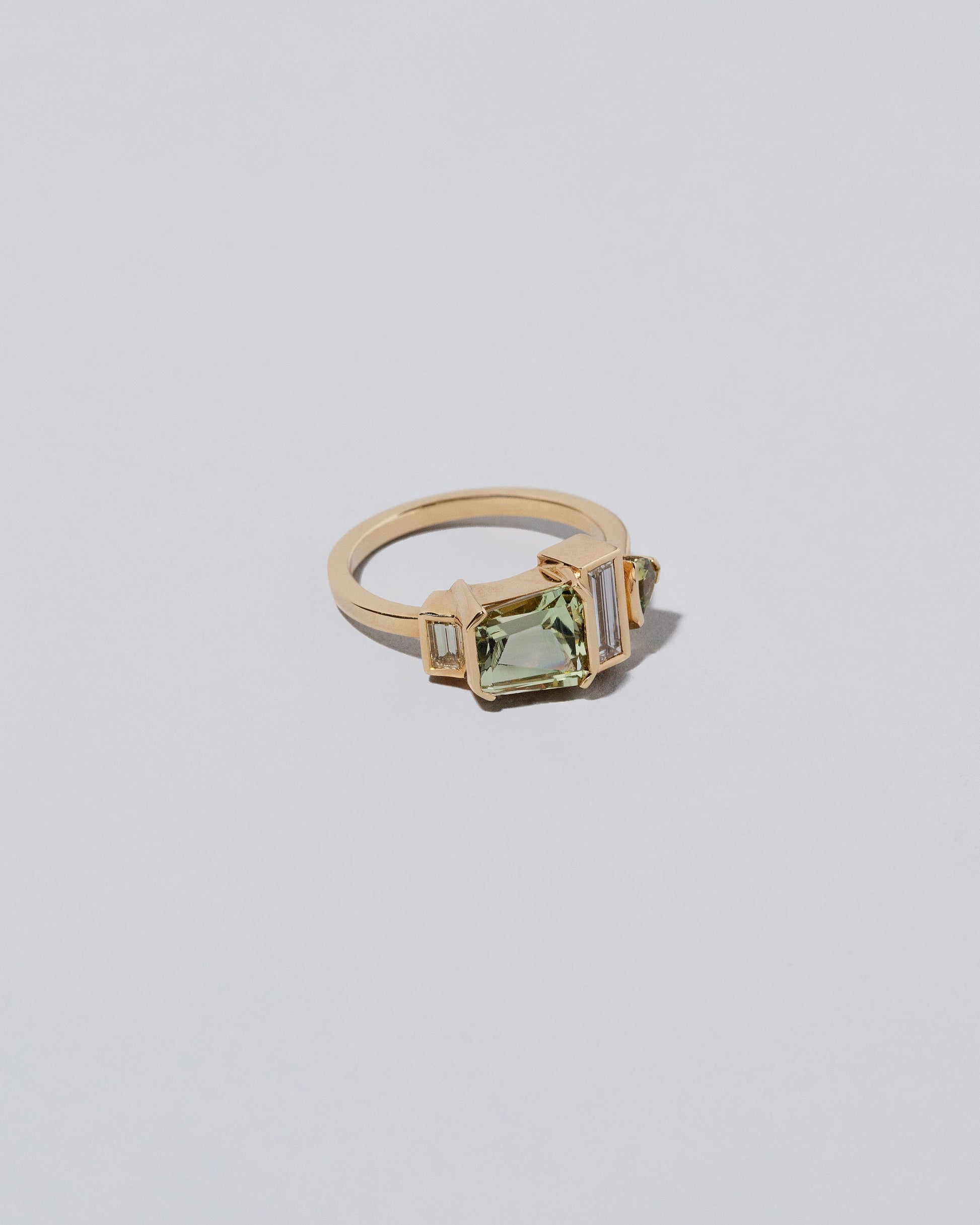 Product photo of Dutch Ring on light color background