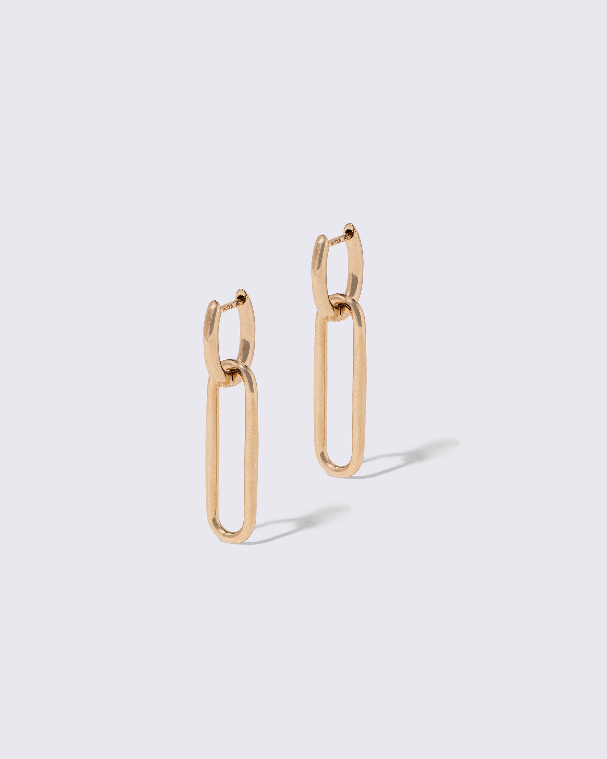 Link Huggie Hoop Earrings | Mociun