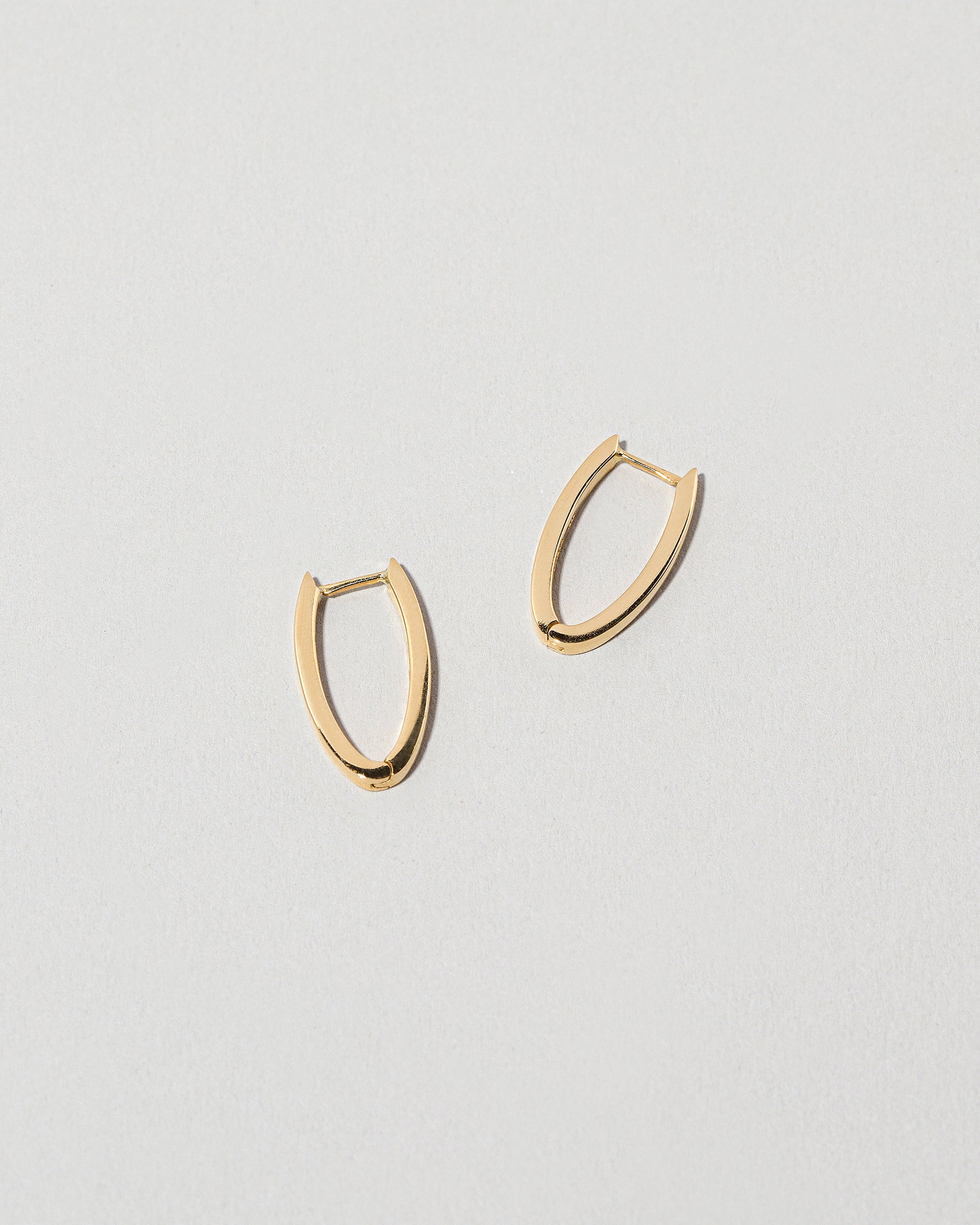 ANINE BING Small Coil Hoop Earrings - Gold – ANINE BING EU