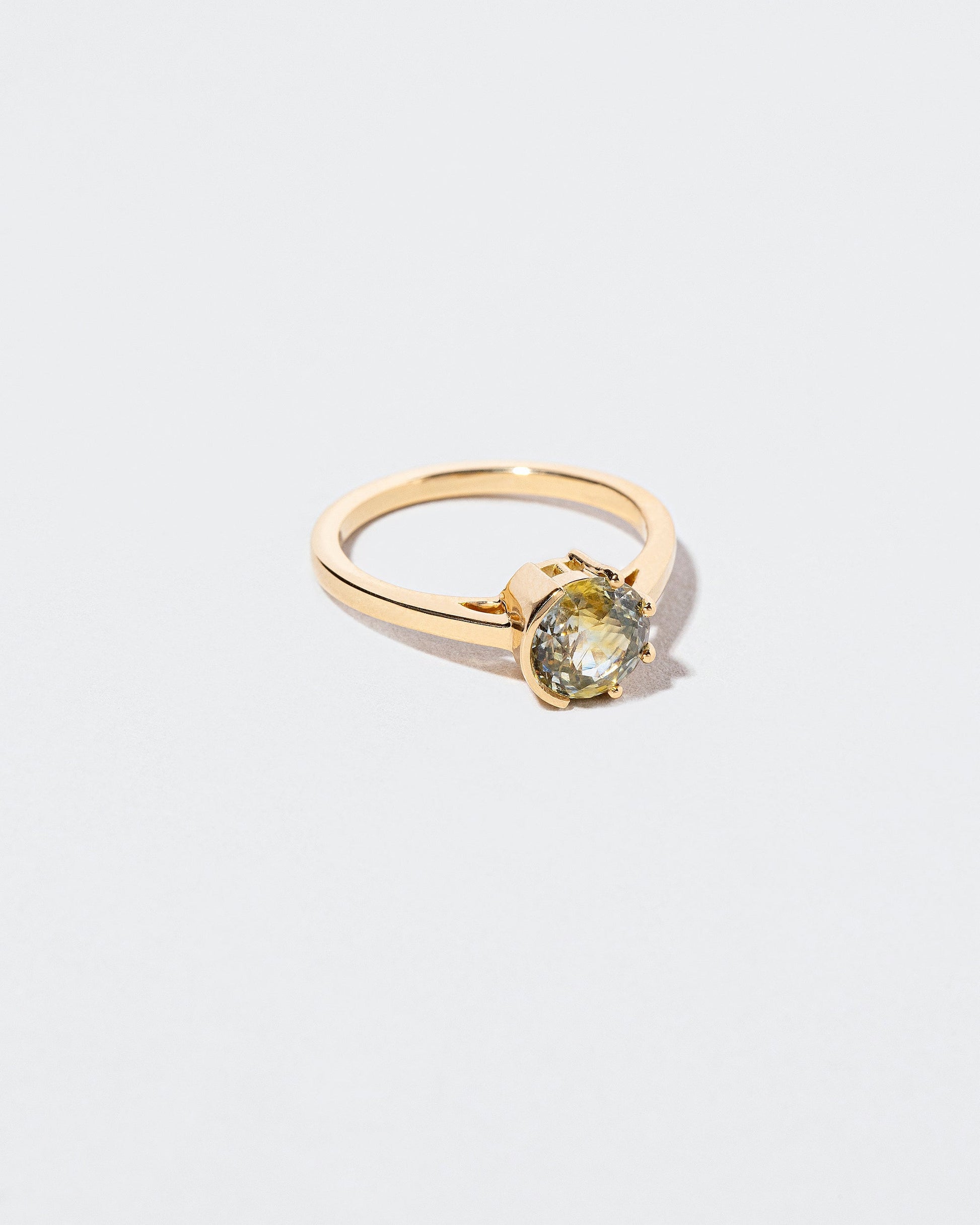  Sun & Moon Ring - Bicolor Sapphire on light color background.