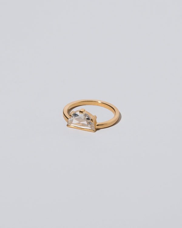 Product photo of the Plié Ring on light color background