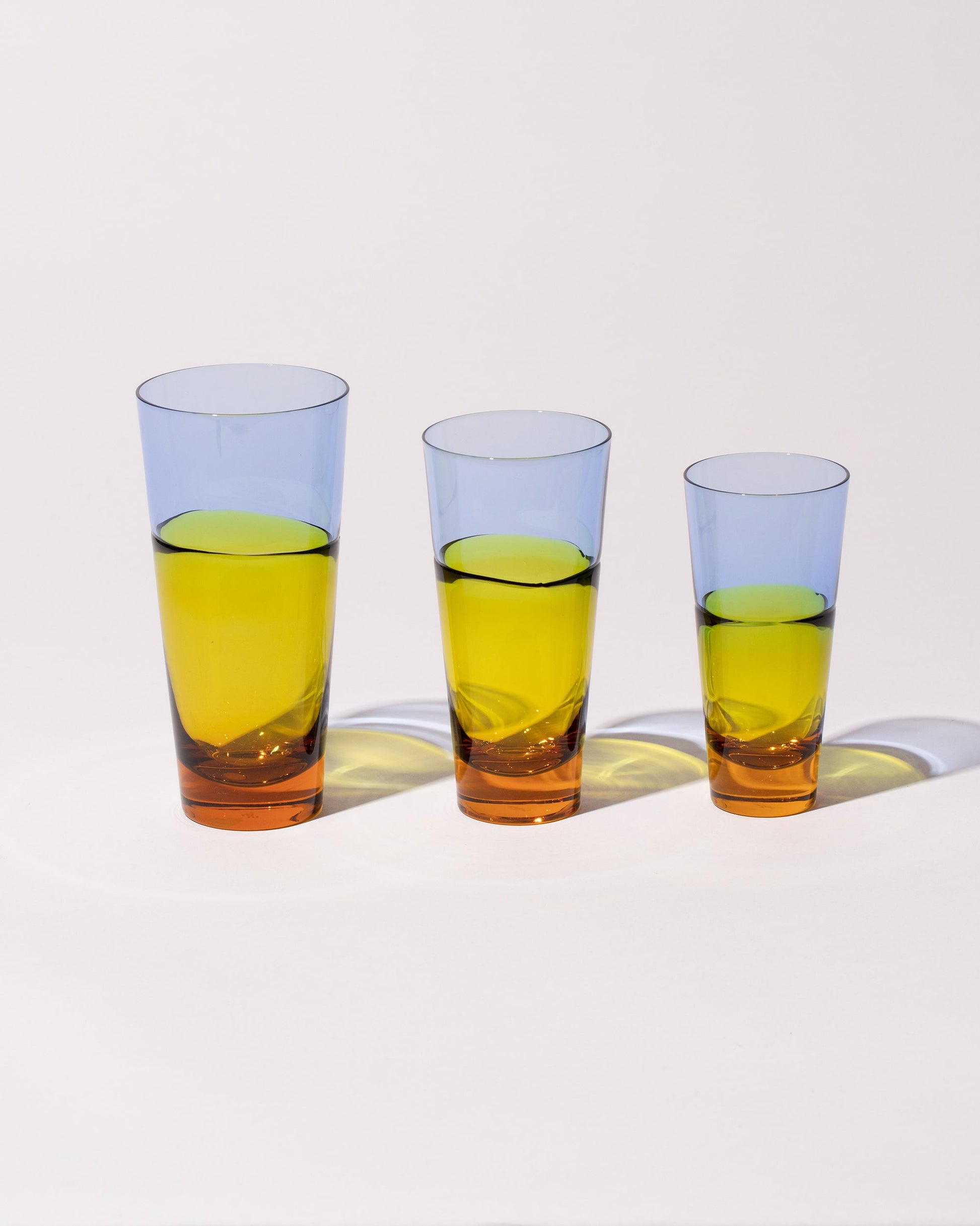  Sugahara Glassworks Duo Tumbler on light color background.