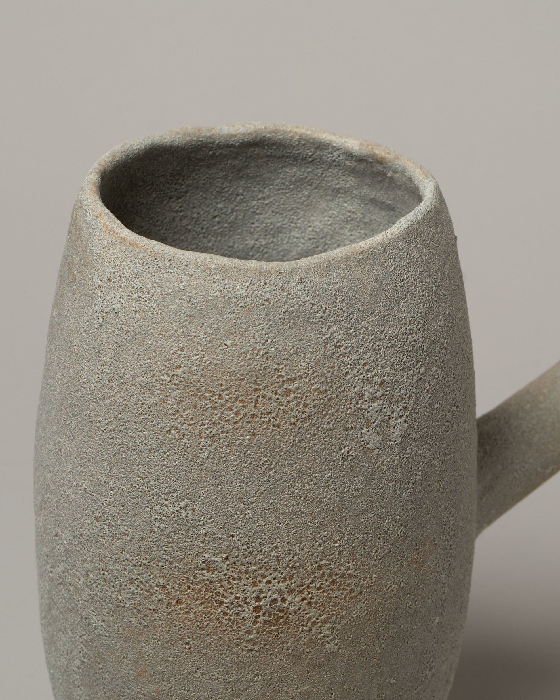 Detail view of Nur Ceramics Textured White Zir Vessel.